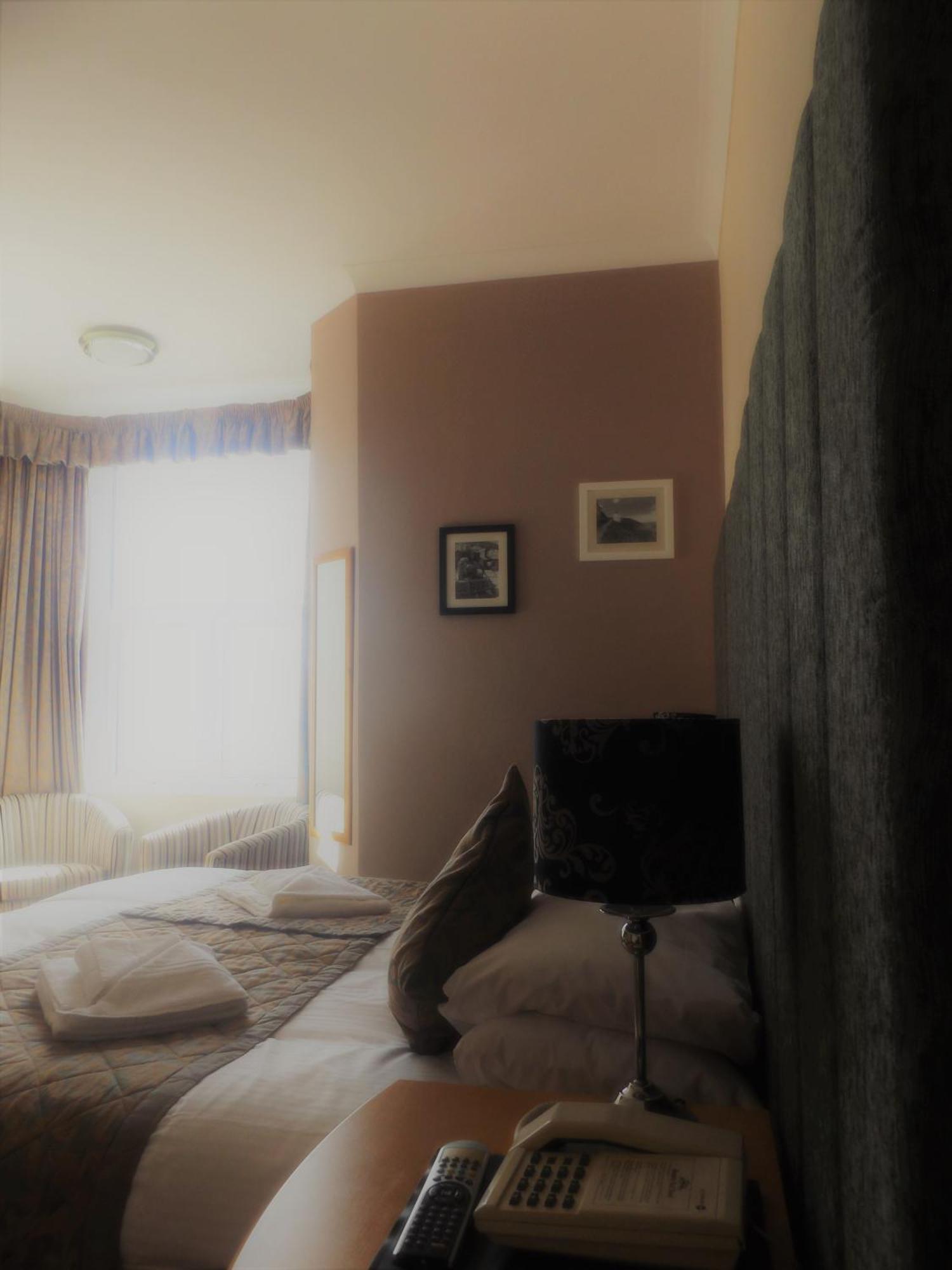 Membly Hall Hotel Falmouth Værelse billede